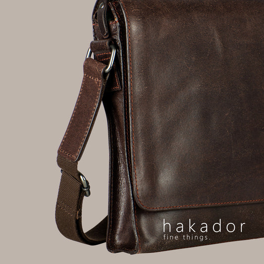 Hochwertige und edle Taschen von Leonhard Heyden finden Sie bei Hakador.