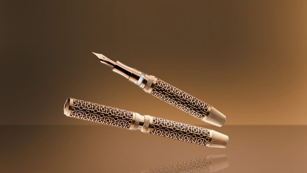 Visconti Looking East Die Kollektion. Hakador