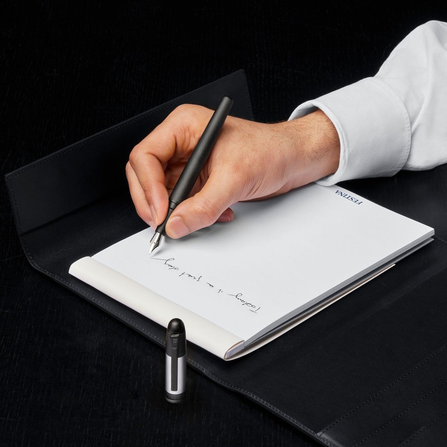 Festina Füllfederhalter Classicals Black Edition Silver