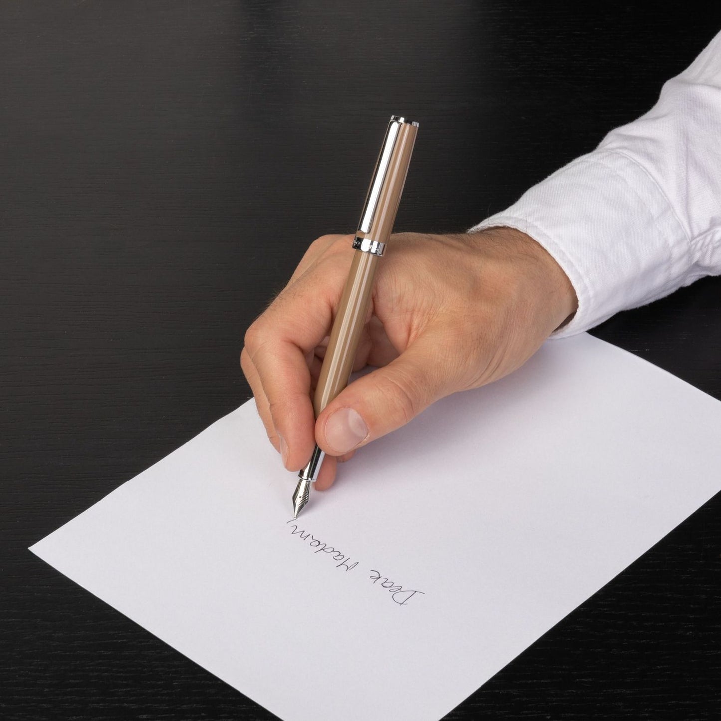 Hugo Boss Füllfederhalter Gear Icon Camel