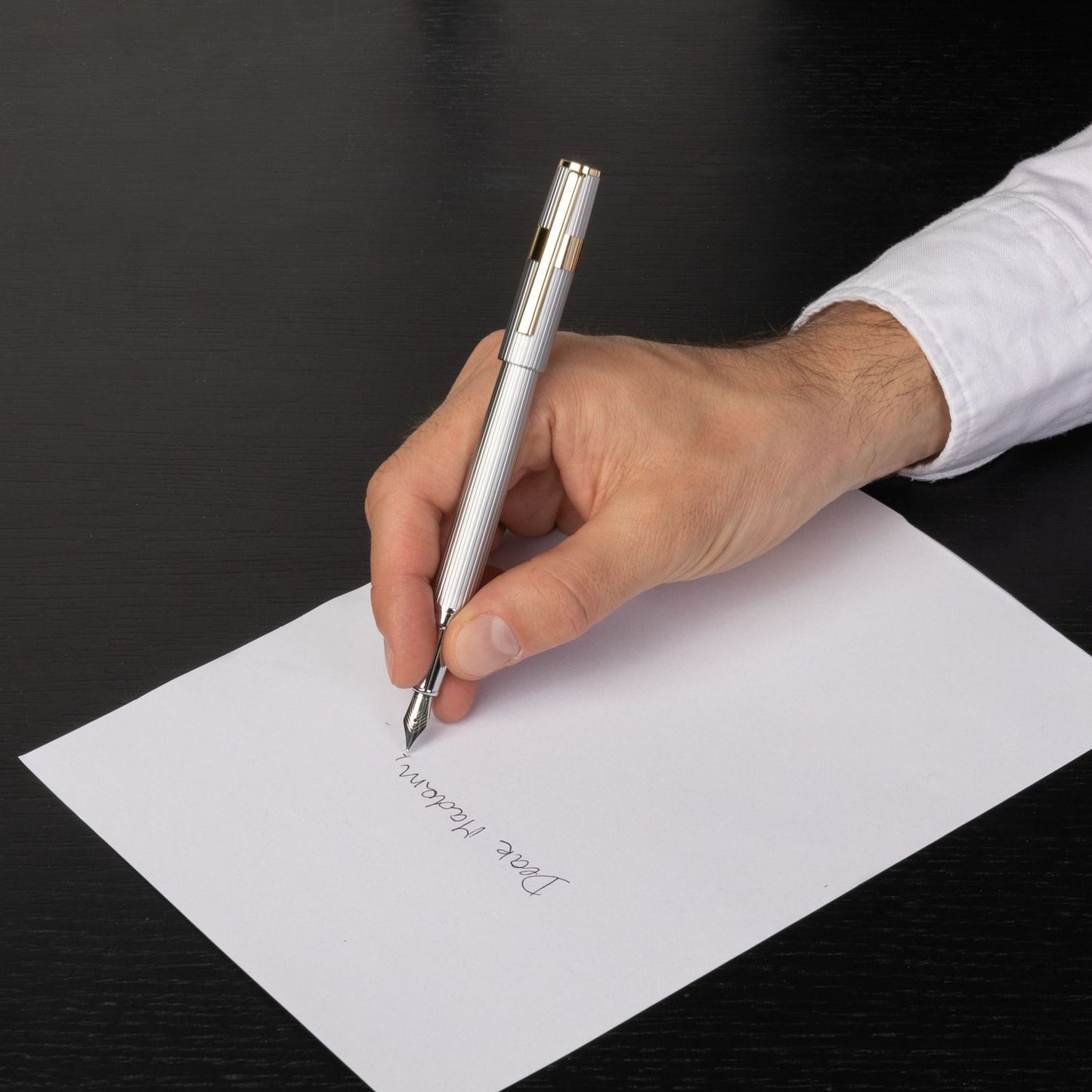 Hugo Boss Füllfederhalter Gear Pinstripe Silver / Gold