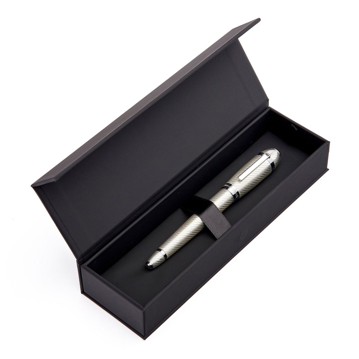 Hugo Boss Füllfederhalter Arc Futurist Silver