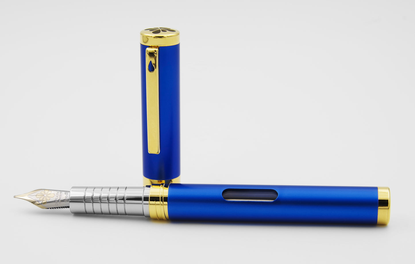 Diplomat Füllfederhalter NEXUS mit Tintenglas Blau/Gold 14k