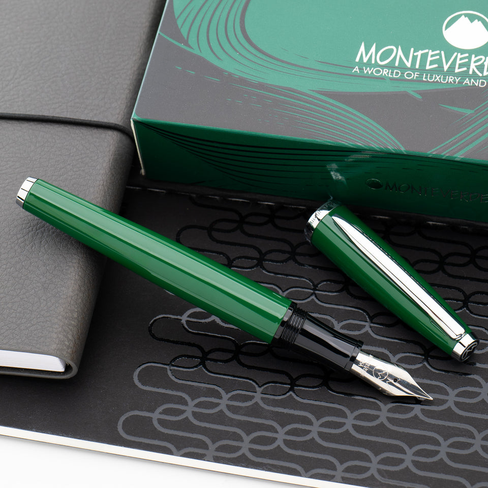 Monteverde Füllfederhalter ALDO DOMANI Green