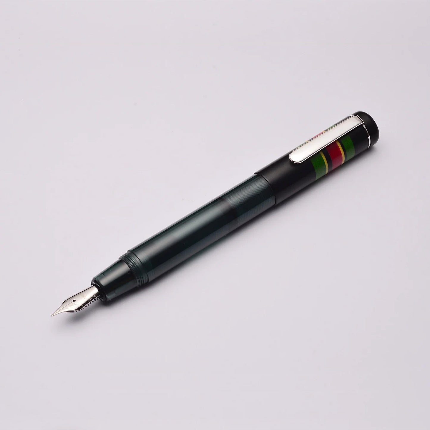 Füllfederhalter Opus Fantasia Black