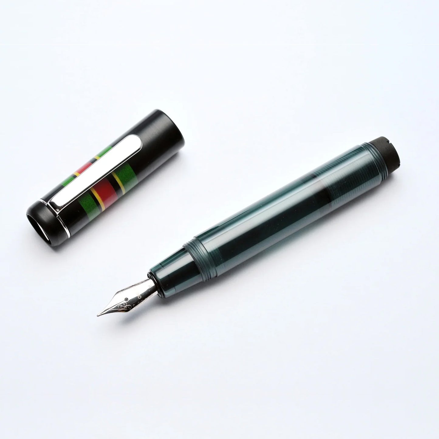 Füllfederhalter Opus Fantasia Black