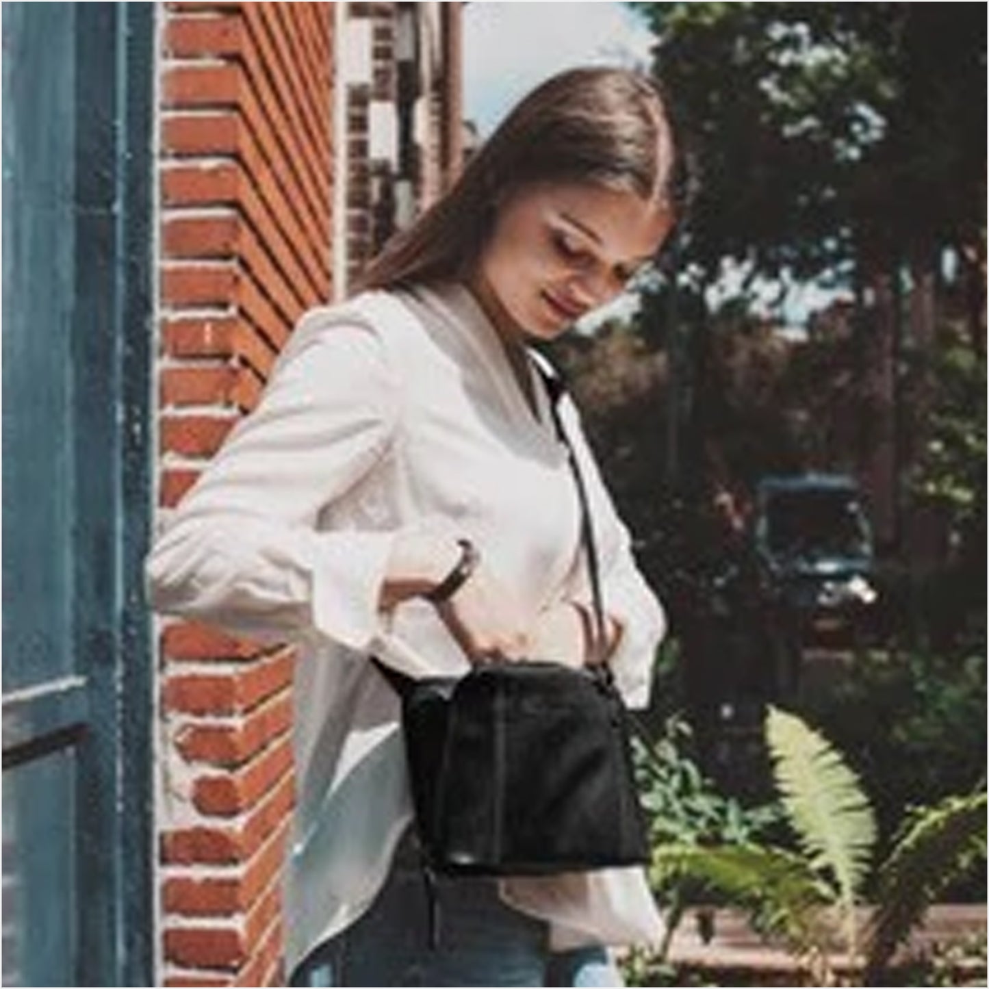 The Chesterfield Brand Umhängetasche RIVER Schwarz | Echtes Leder