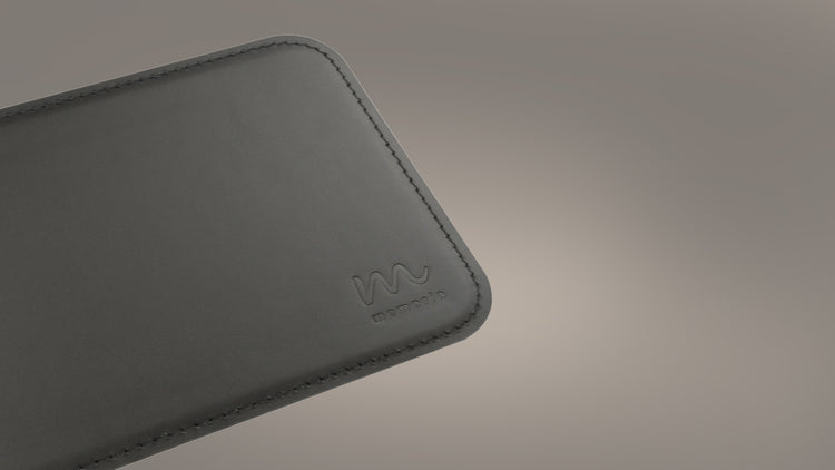 Memoria Leder Schreibunterlagen und Mousepads