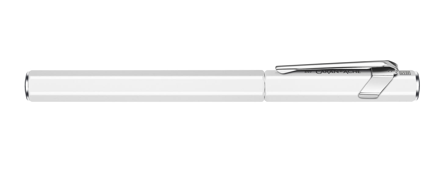 Caran d'Ache Füllfederhalter 849 Weiß