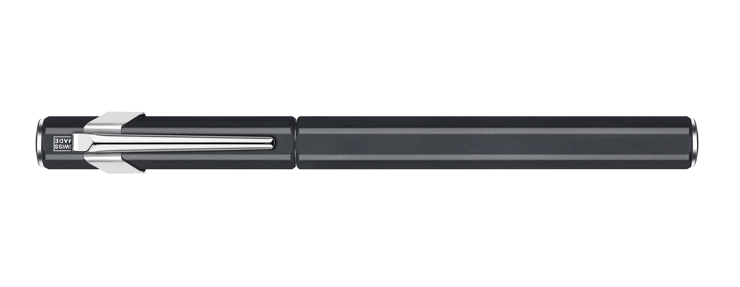 Caran d'Ache Füllfederhalter 849 Schwarz