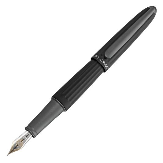 Diplomat Füllfederhalter AERO Schwarz 14k