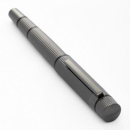 Hugo Boss Füllfederhalter Core Gun