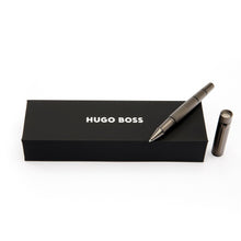 Lade das Bild in den Galerie-Viewer, Hugo Boss Tintenroller Core Gun
