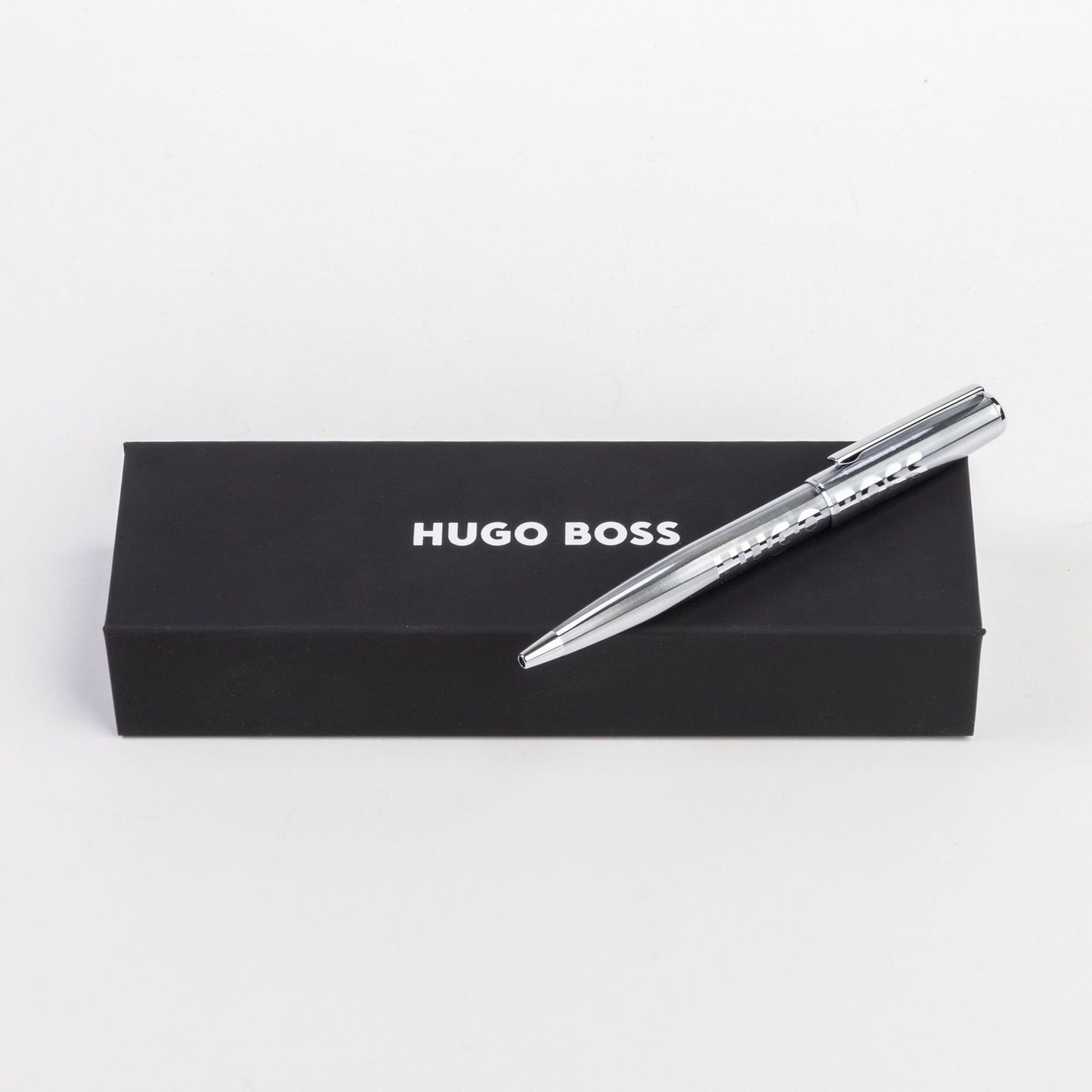 Hugo Boss Kugelschreiber Label Chrome