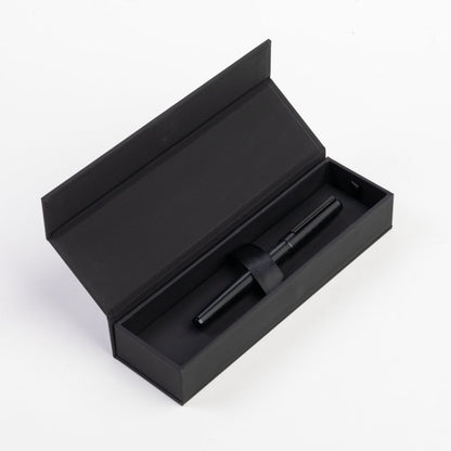 Hugo Boss Tintenroller Label Black