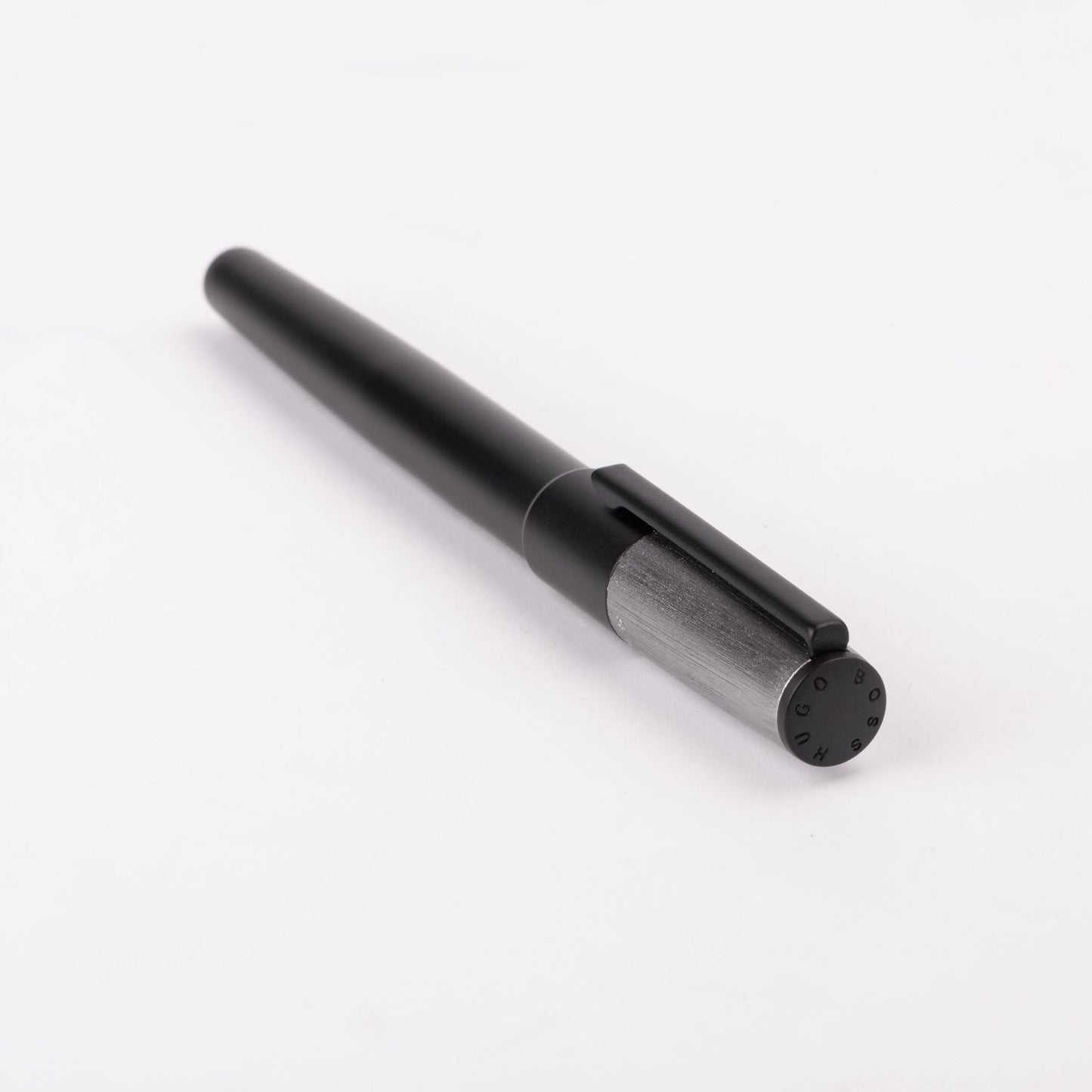 Hugo Boss Tintenroller Gear Minimal Black & Chrome