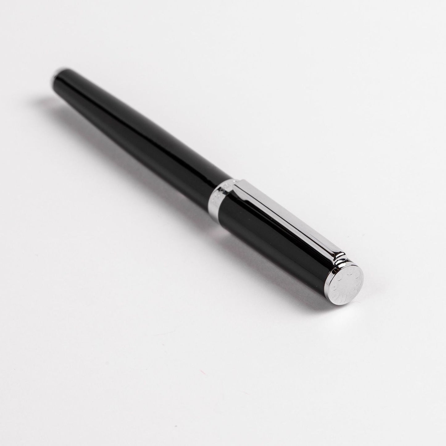 Hugo Boss Tintenroller Gear Icon Black
