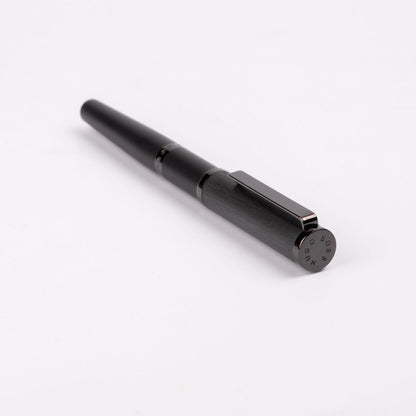 Hugo Boss Füllfederhalter Formation Gleam