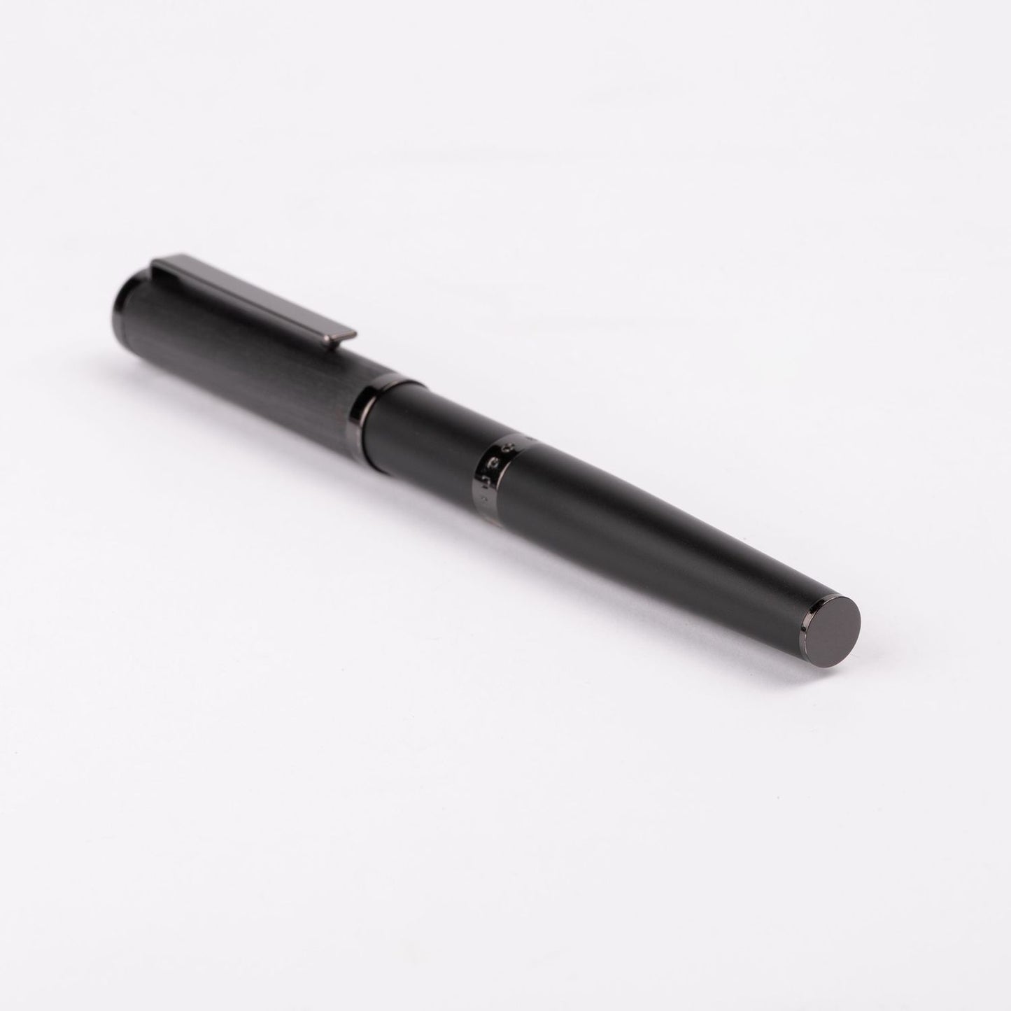 Hugo Boss Füllfederhalter Formation Gleam