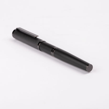 Hugo Boss Füllfederhalter Formation Gleam