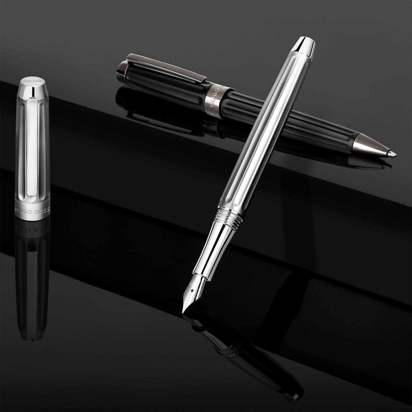 Hugo Boss Füllfederhalter Beam Chrome