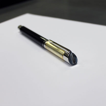 Hugo Boss Füllfederhalter Grand