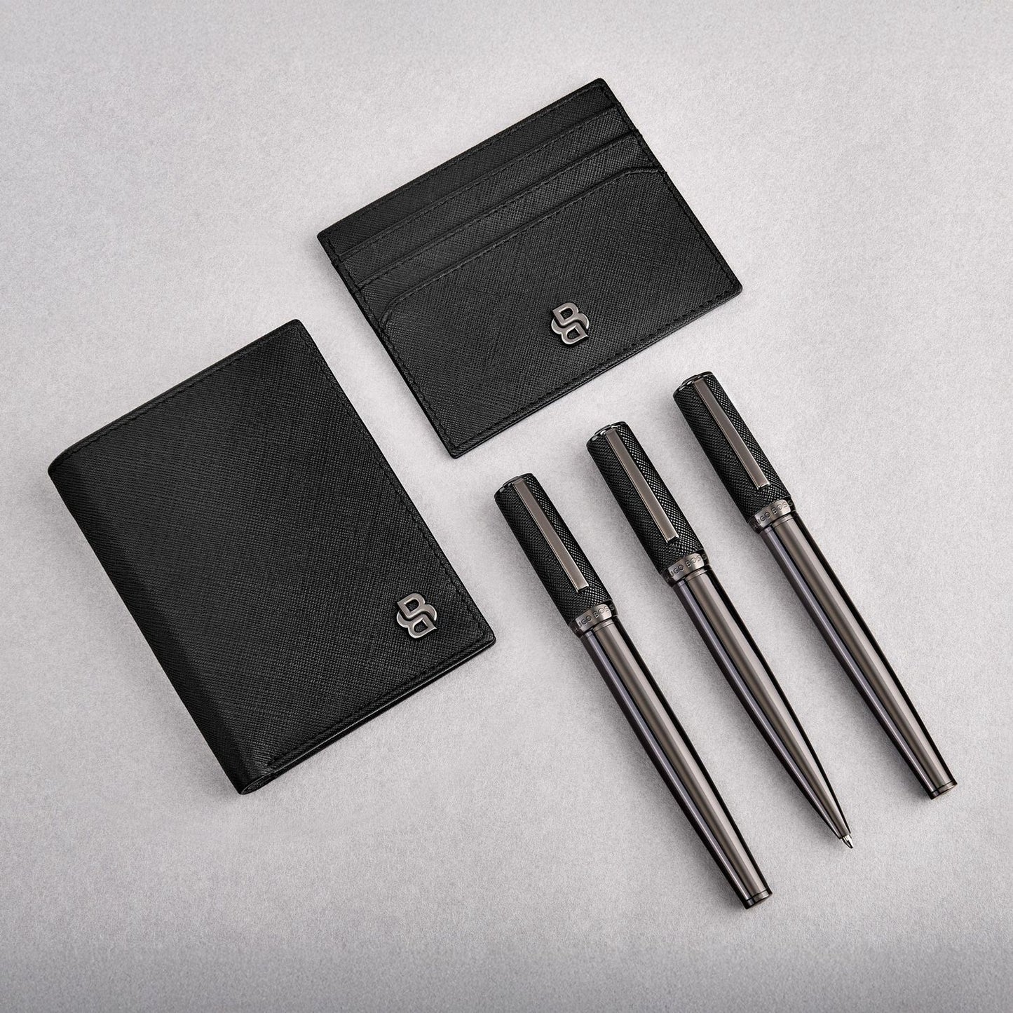 Hugo Boss Füllfederhalter Double B Saffiano Black