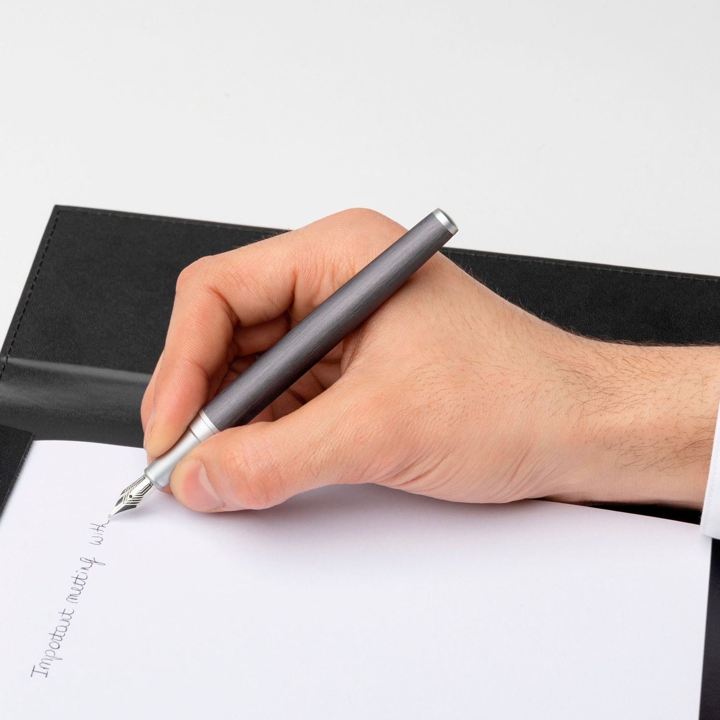 Hugo Boss Füllfederhalter Gear Ribs Gun