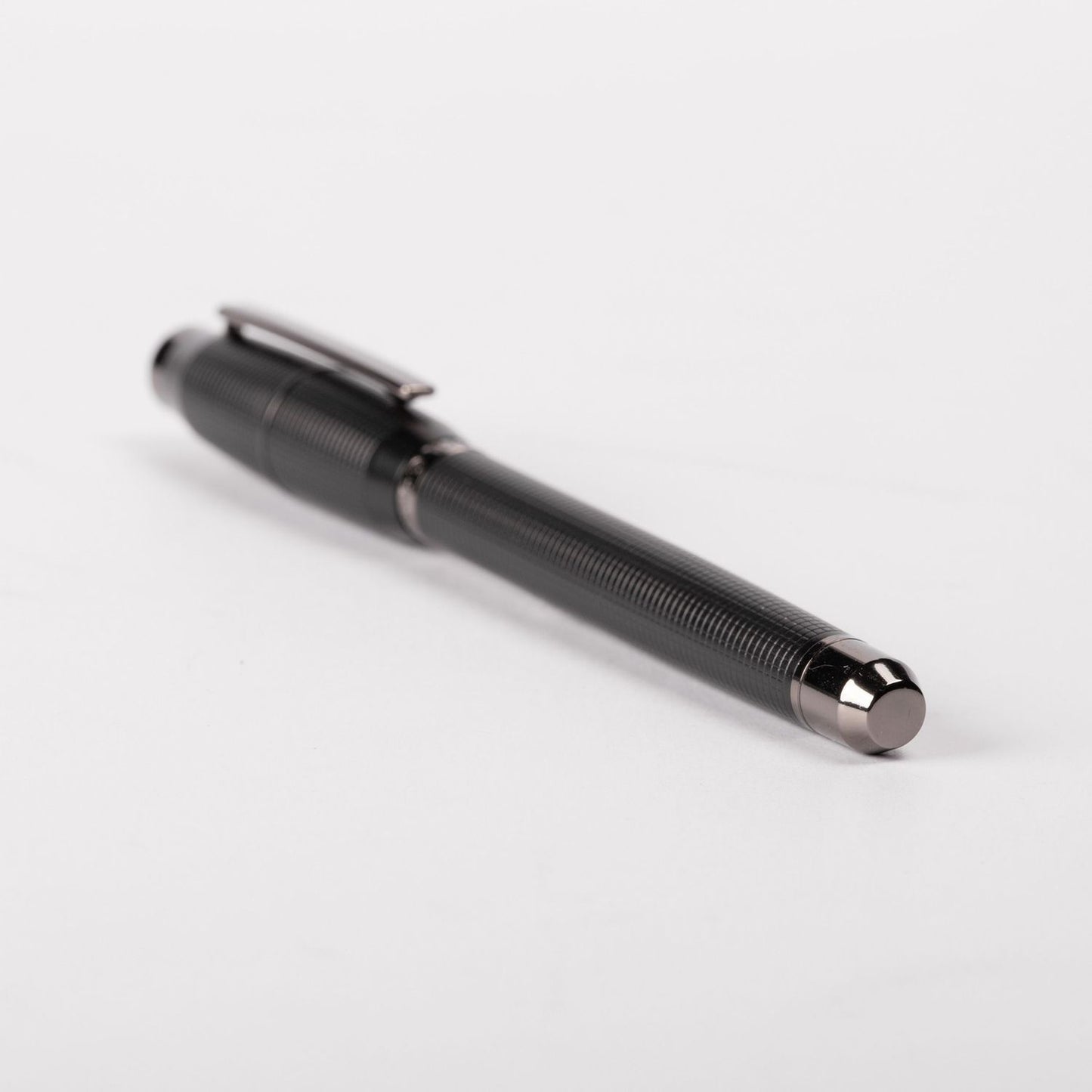 Hugo Boss Tintenroller Cone Black