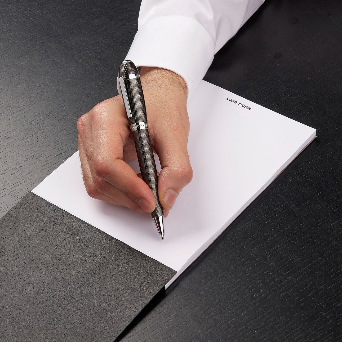 Hugo Boss Kugelschreiber Arc Futurist Gun