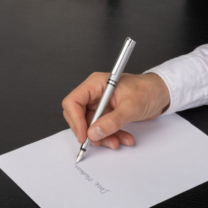 Hugo Boss Füllfederhalter Filament Chrome