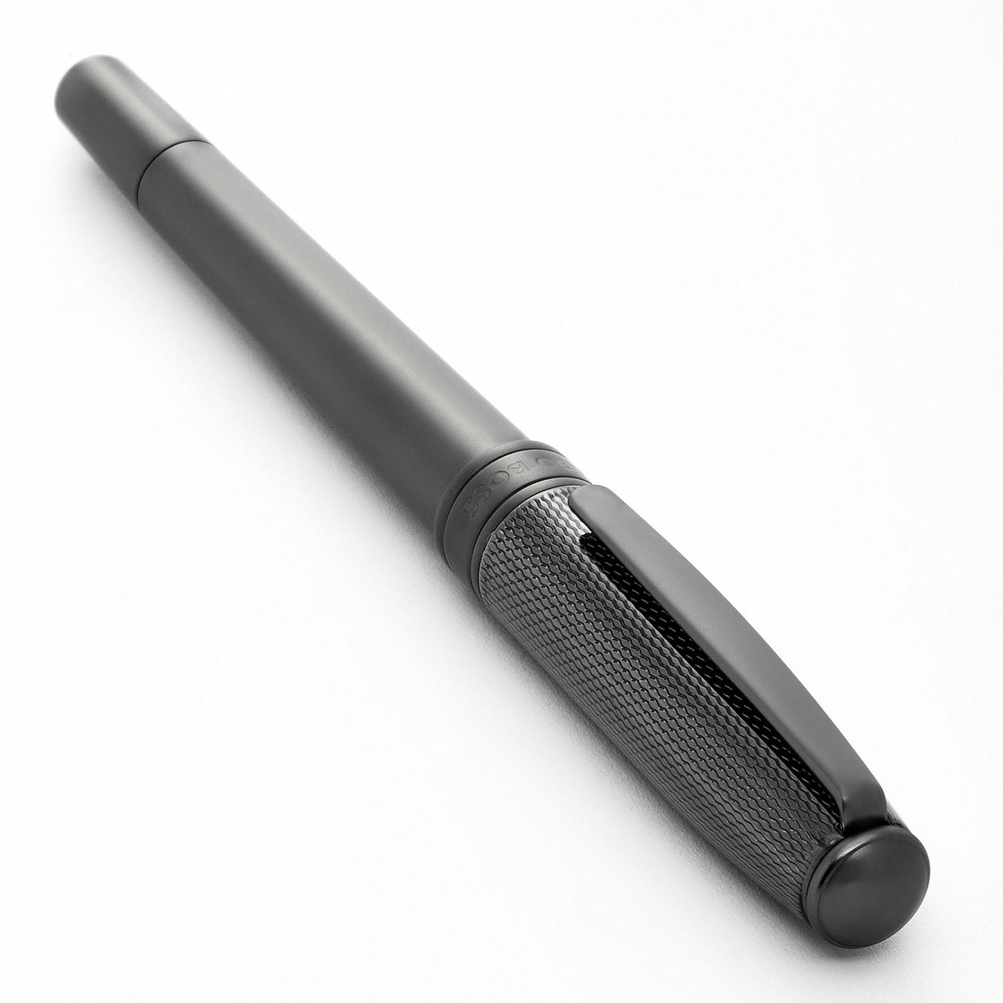 Hugo Boss Füllfederhalter Essential Metal Gun