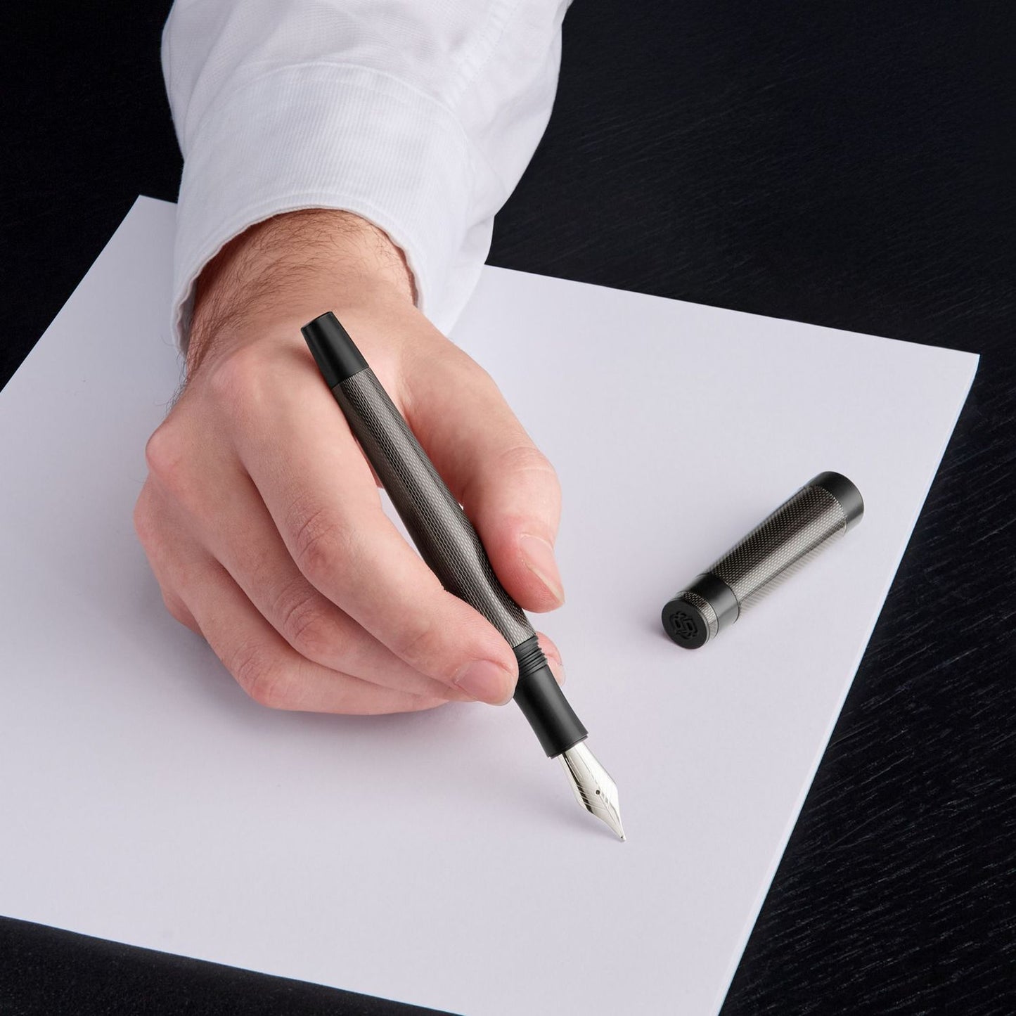 Hugo Boss Füllfederhalter Eclat Gun