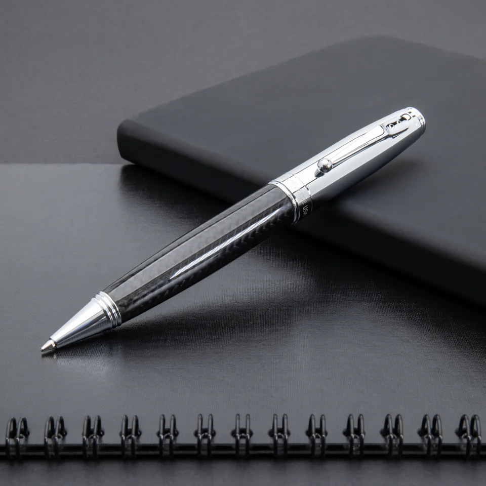 Monteverde Kugelschreiber INVINCIA Chrome Carbon Fiber