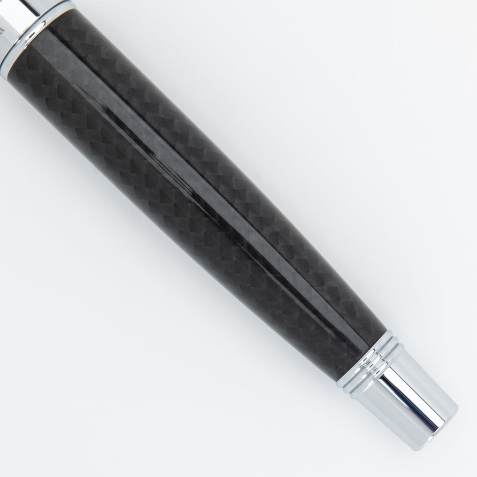 Monteverde Füllfederhalter INVINCIA Chrome Carbon Fiber