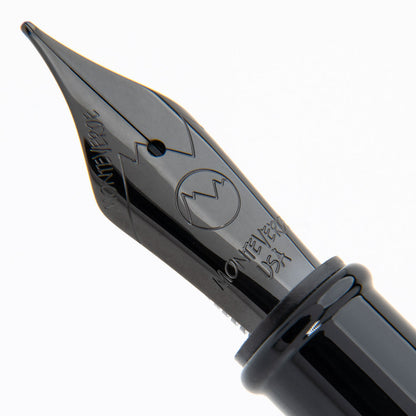 Monteverde Füllfederhalter INVINCIA Nebula