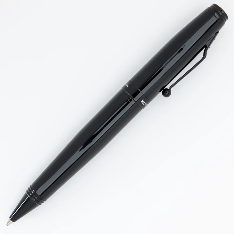 Monteverde Kugelschreiber INVINCIA Stealth Black
