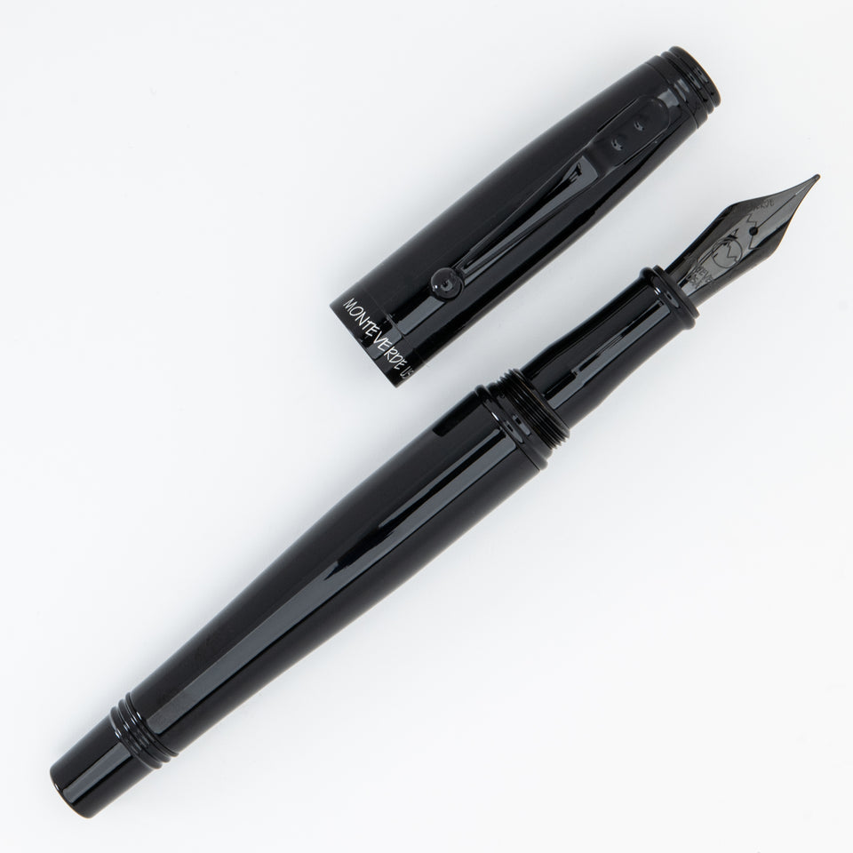 Monteverde Füllfederhalter INVINCIA Stealth Black