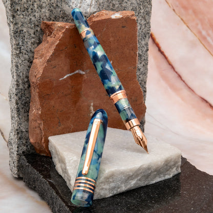 Monteverde Füllfederhalter Mountains of The World Blue