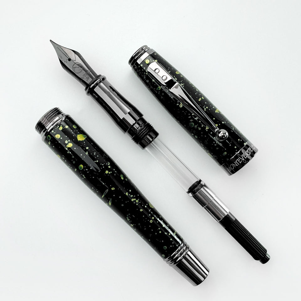 Monteverde Füllfederhalter INVINCIA Vega Starlight Yellow