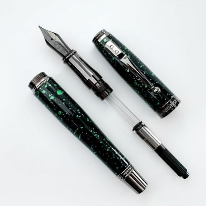 Monteverde Füllfederhalter INVINCIA Vega Starlight Green