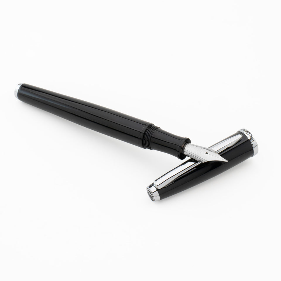 Monteverde Füllfederhalter ALDO DOMANI Black