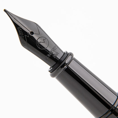 Monteverde Füllfederhalter IMPRESSA Gun Metal / Red