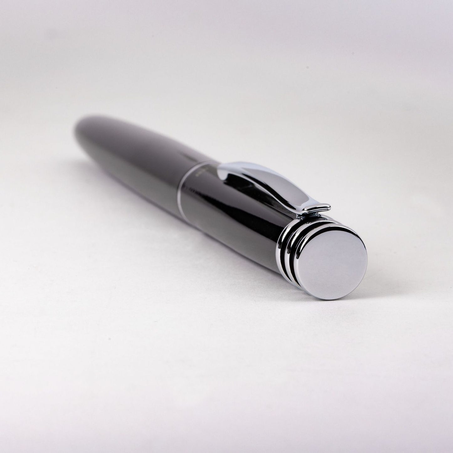 Cerruti 1881 Füllfederhalter Ring Top