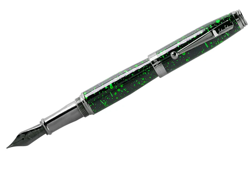 Monteverde Füllfederhalter INVINCIA Vega Starlight Green