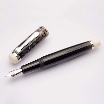 Opus 88 Omar Füllfederhalter in Farbe Grau