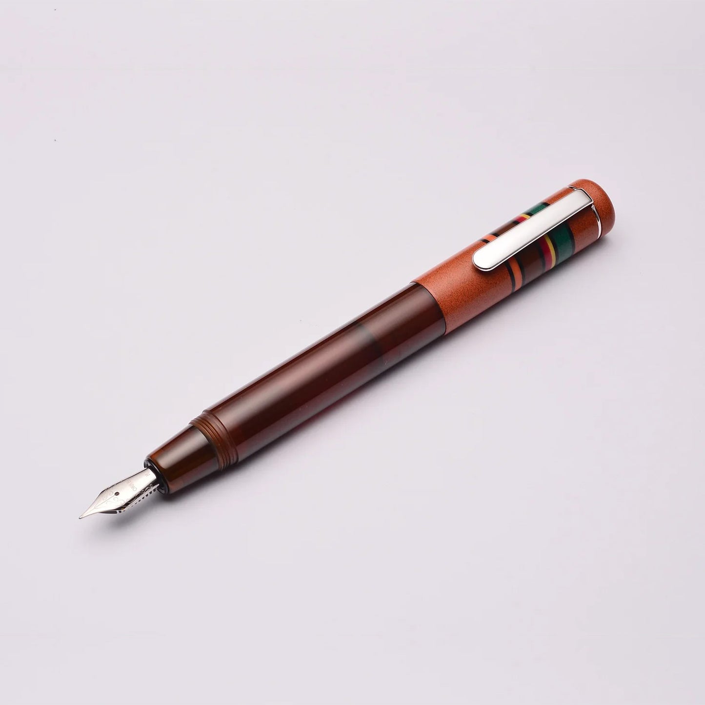 Opus 88 Füllfederhalter Fantasia Brick Red
