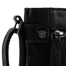 Lade das Bild in den Galerie-Viewer, The Chesterfield Brand Umhängetasche LAOS Schwarz | Echtes Leder
