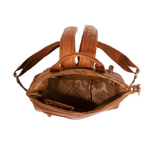 Lade das Bild in den Galerie-Viewer, The Chesterfield Brand Rucksack KOLKATA Cognac | Echtes Leder
