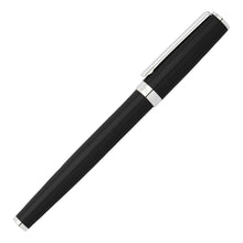Lade das Bild in den Galerie-Viewer, Hugo Boss Füllfederhalter GEAR ICON Black
